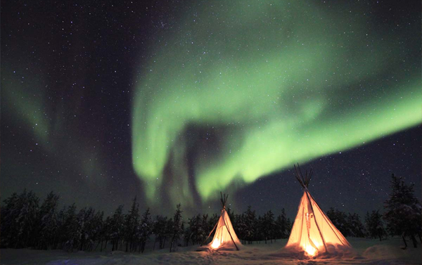 極星高照~溫哥華.西雅圖.黃刀鎮三晚~夢幻極光10天(CI)