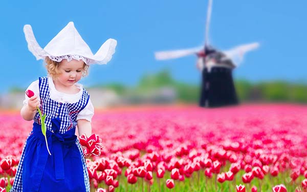 花季優選荷比盧法12天~雙點進出、庫肯霍夫花園、庫勒穆勒美術館、經典四遊船、聖彼得洞窟