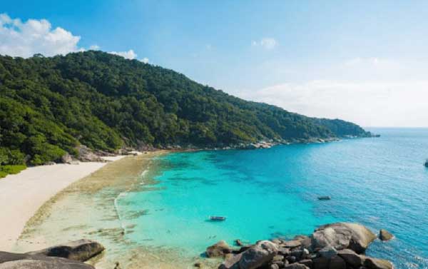 【非常普吉~台中直飛】泰版馬爾地夫-斯米蘭群島海洋國家公園、蘇美藍天空展望臺+下午茶、全程五星酒店6日-泰獅航